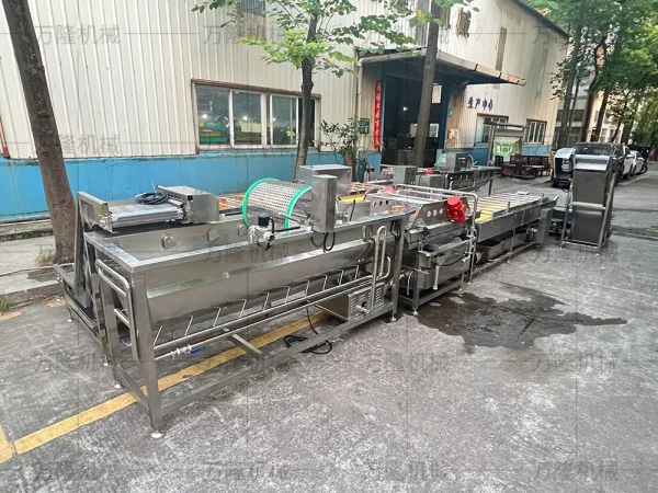 Fish skin processing machine