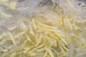 Potato bubble cleaning machine