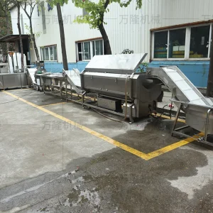 Potato cleaning machine
