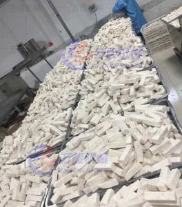 Taro cutting machine