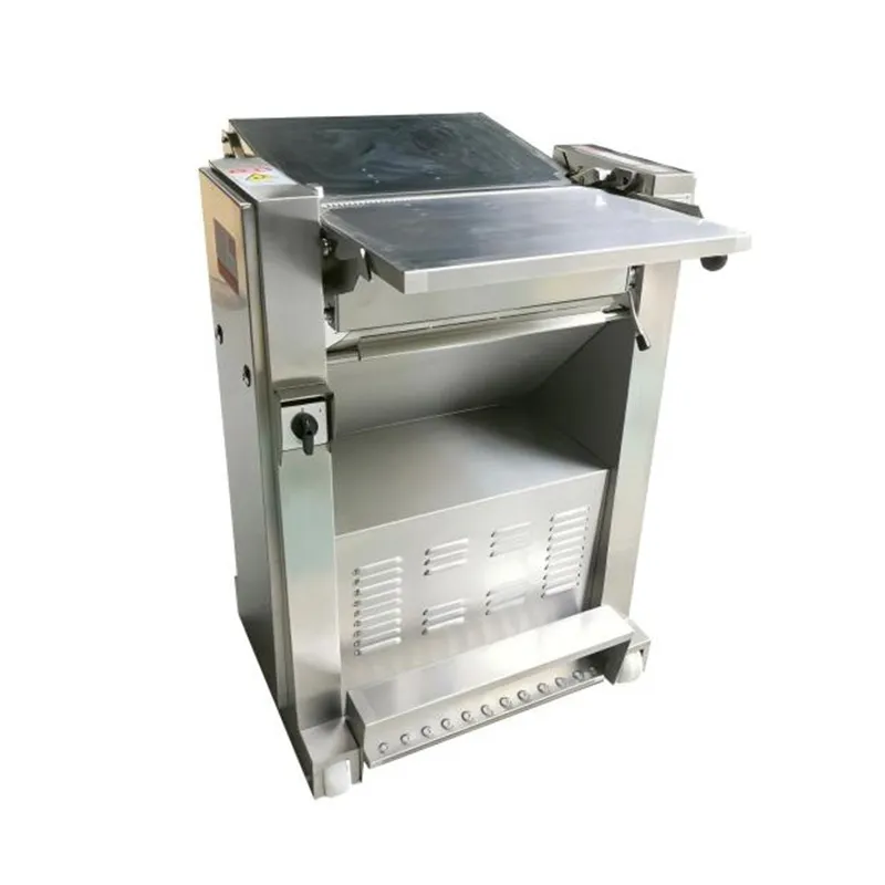 Pig skinning machine