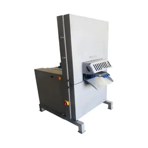 Pig's trotter cutting machine