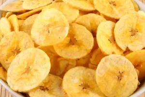 banana chips 300x300