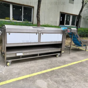 spiral cleaning and peeling machine